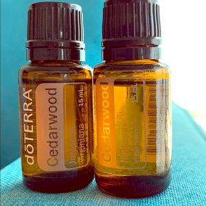 DoTERRA Essential oils Cedarwood set of 2 15 ML NW